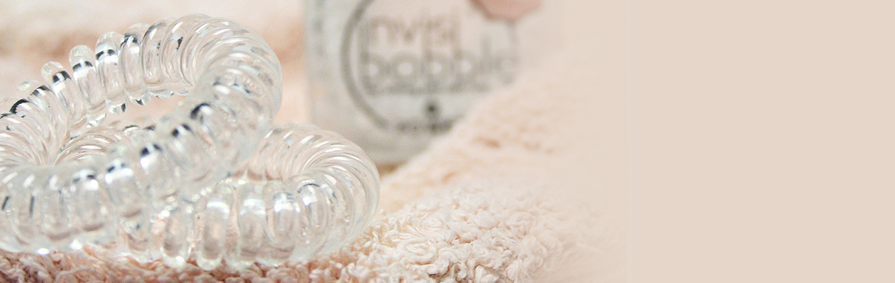 Header_3 manieren om je haar uit je gezicht te houden