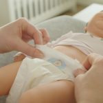 Kruidvat kraamvragen afl. 4 – Hoe verschoon je je baby?