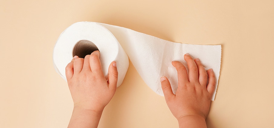 Obstipatie bij kinderen: je kind kan moeilijk poepen Obstipatie bij kinderen: je kind kan moeilijk poepen