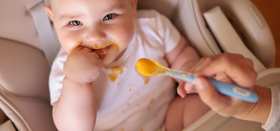 Je baby’s eerste groentehapje: zo pak je het aan