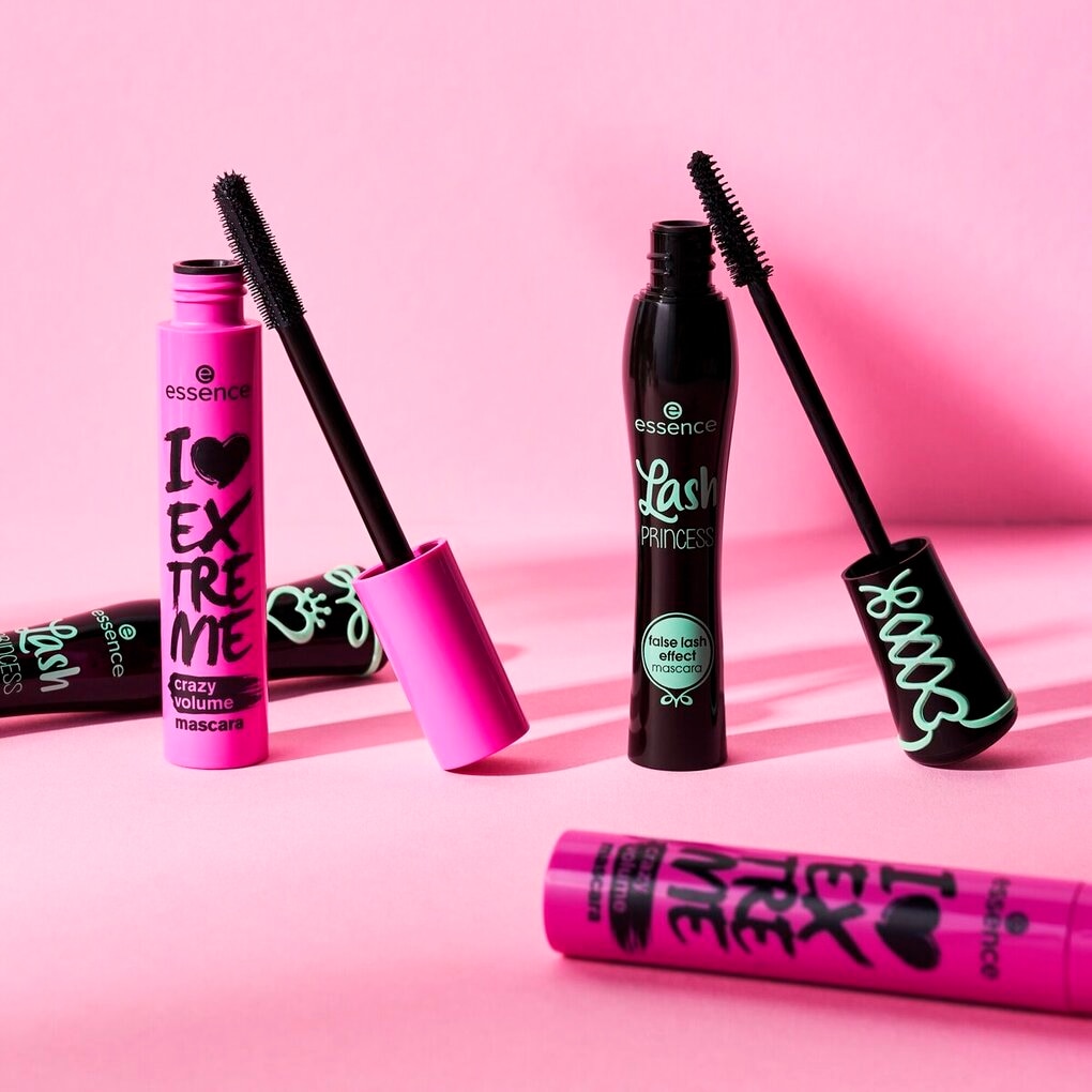Essence I Love Extreme Crazy Volume Black Mascara