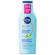 De formule van NIVEA SUN After Sun Bronze Hydraterende Lotion biedt langdurige hydratatie en voorkomt uitdroging van je huid. Met Pro-Melanin-extract voor een langdurig mooie bruine kleur.