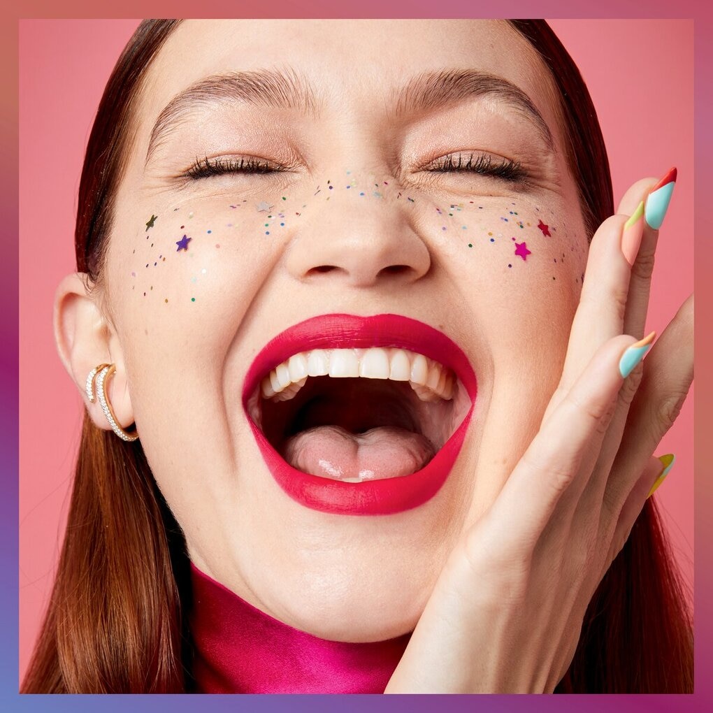 Maybelline New York SuperStay Matte Ink Birthday Collection 390 Life of the Party Lippenstift